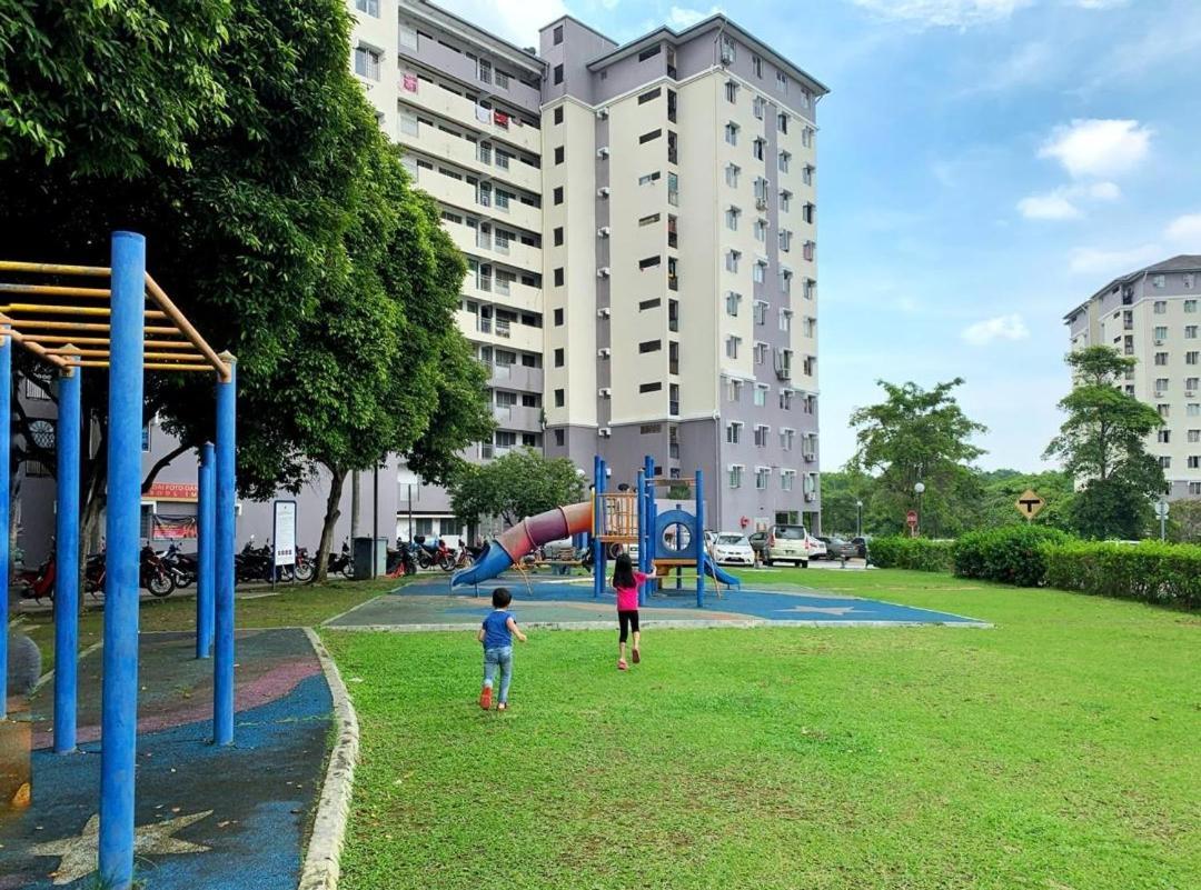 Maya Homestay Putrajaya @ Twelve מראה חיצוני תמונה